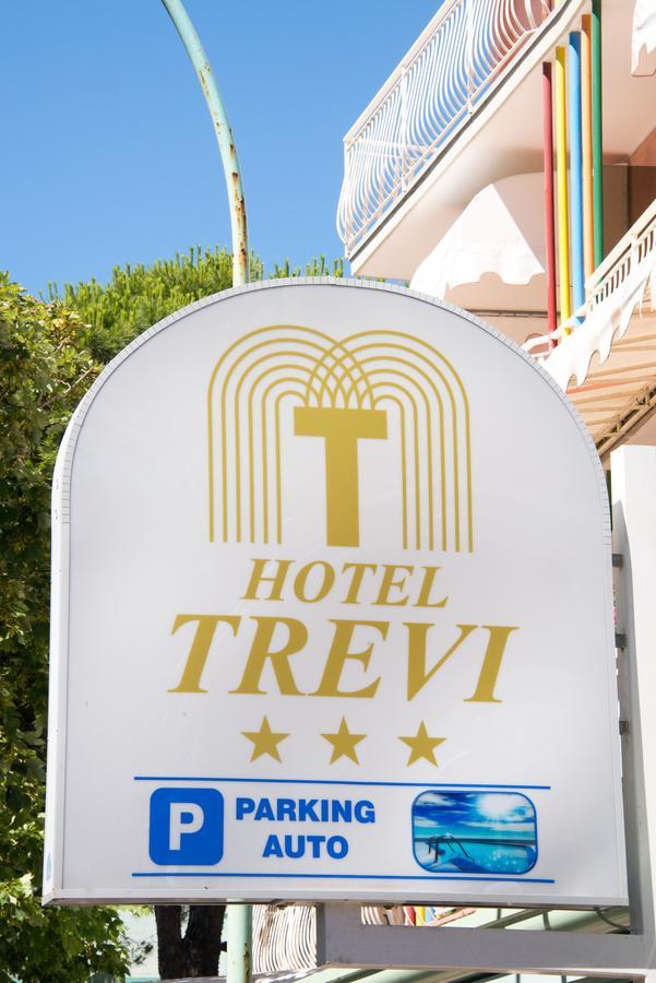 Hotel Trevi Lido di Jesolo Exterior foto